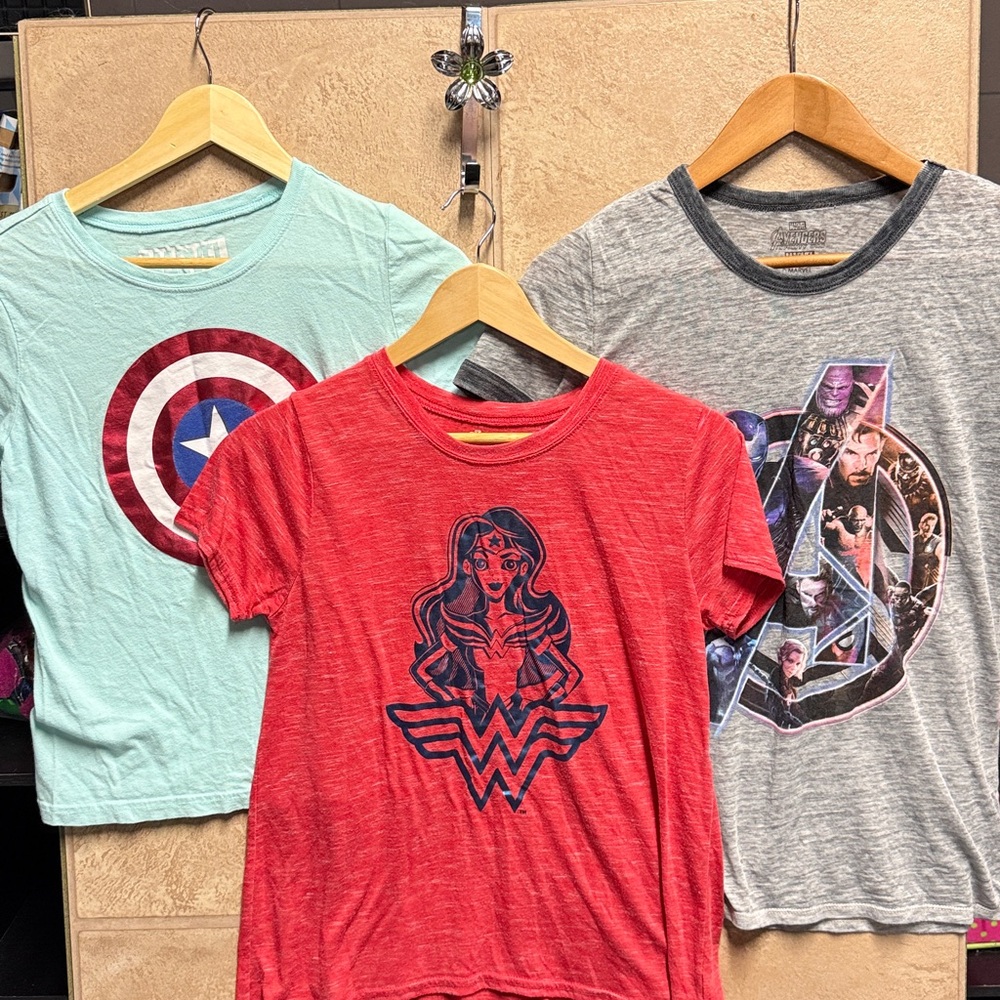 Superhero Graphic T-Shirts Set
